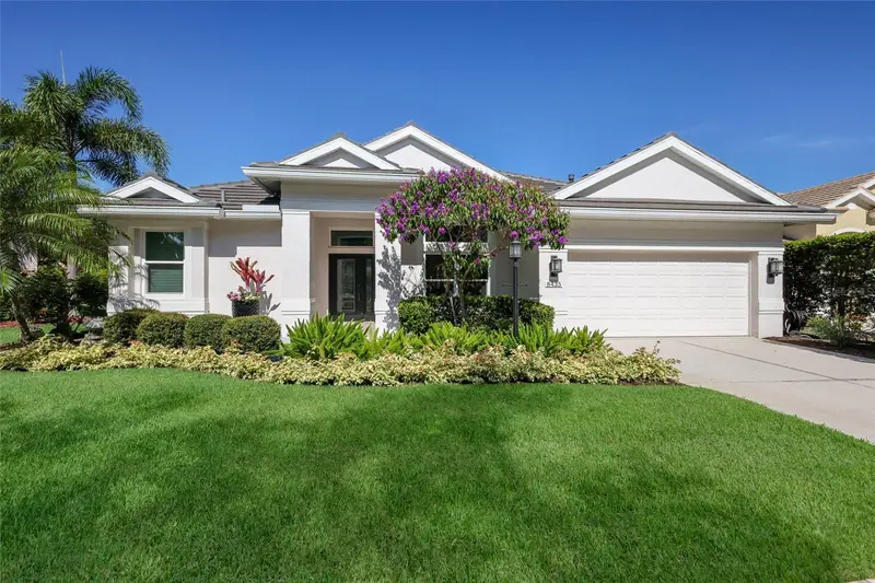 8435 Sailing Loop, FL
