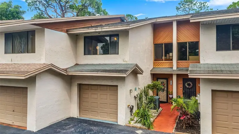 2122 Tarpon Landings Dr, FL