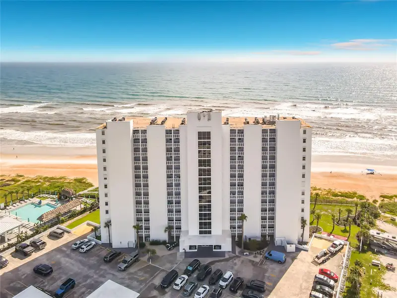 1051 Ocean Shore Blvd #304, FL