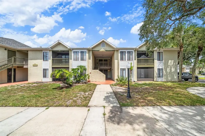 3545 Sable Palm Ln #B, FL