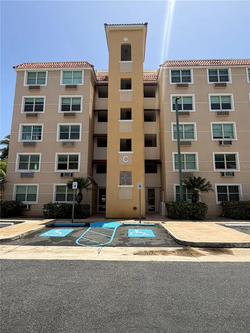 6690 Cond. Cove By The Sea #C-201, PR