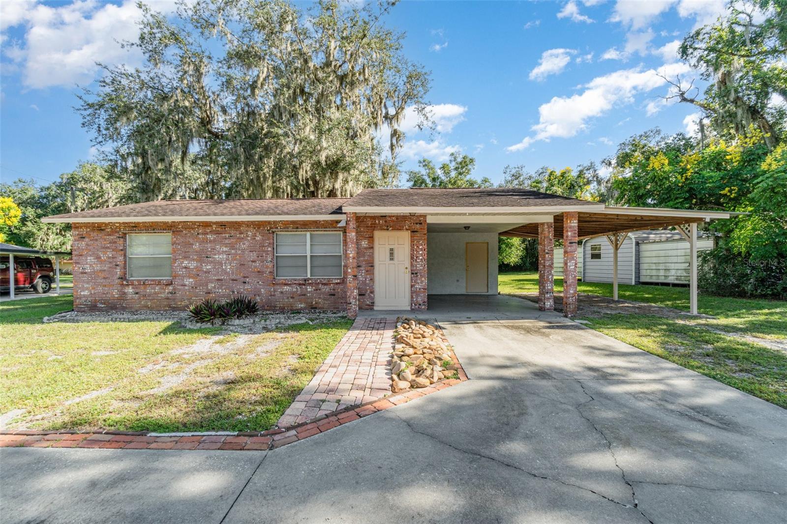 918 W Magnolia St, FL