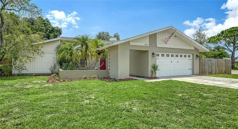 1551 Georgetowne Ln, FL