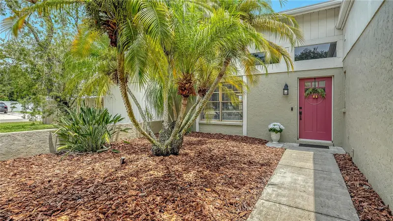 1551 Georgetowne Ln, FL