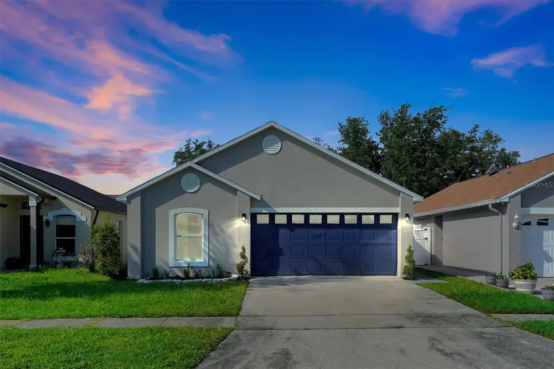 Buenaventura Lakes listing