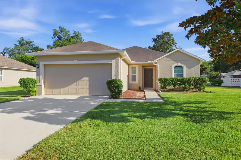 802 Grand Park Ct, FL