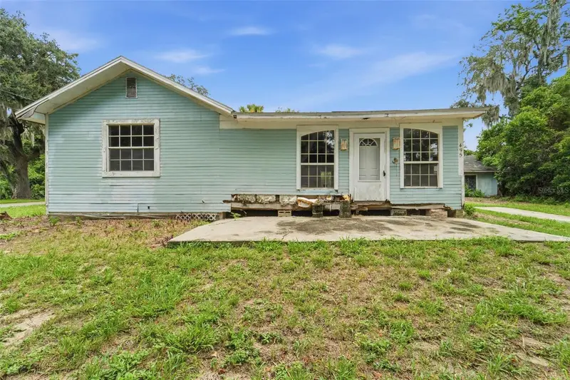 495 North St, FL