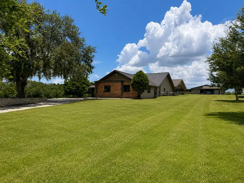 6820 County Road 561, FL