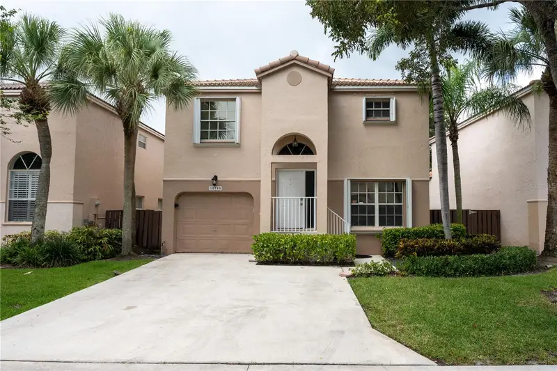 10740 Nw 12th Mnr, FL