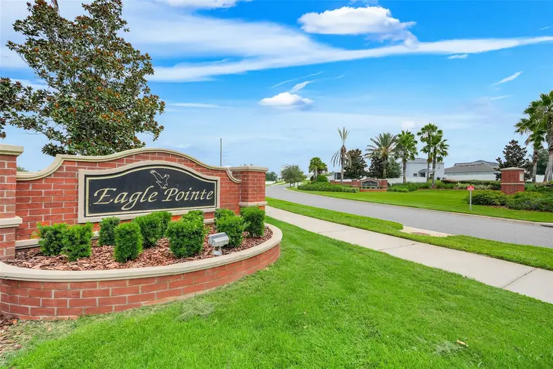 645 Black Eagle Dr, FL