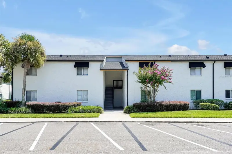 4309 N Semoran Blvd #2, FL