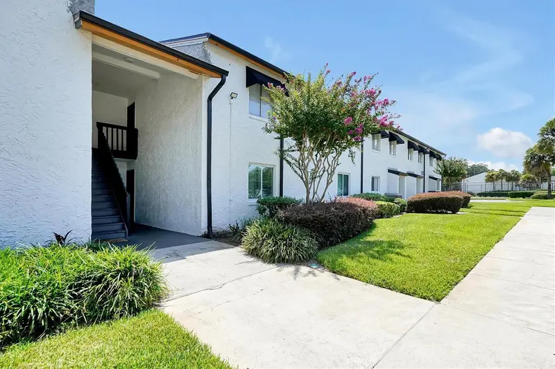 4309 N Semoran Blvd #2, FL