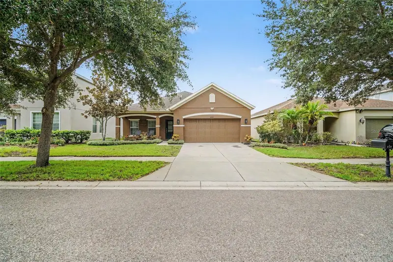 2722 Winglewood Cir, FL