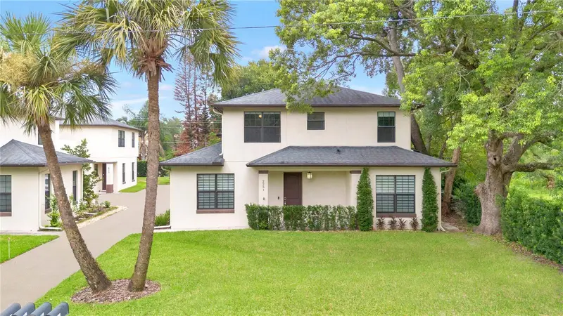 2251 Nairn Dr, FL