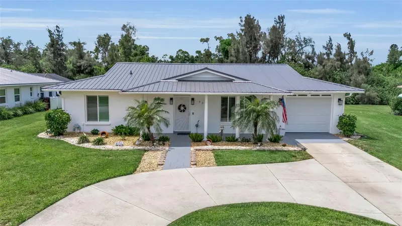 720 S Gondola Dr, FL