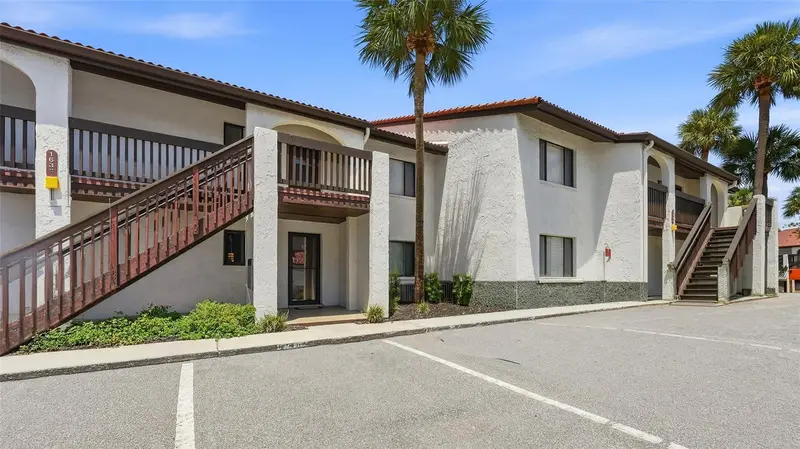 1638 Stickney Point Rd #38-102, FL