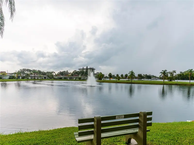 4318 Tahitian Gardens Cir #F, FL