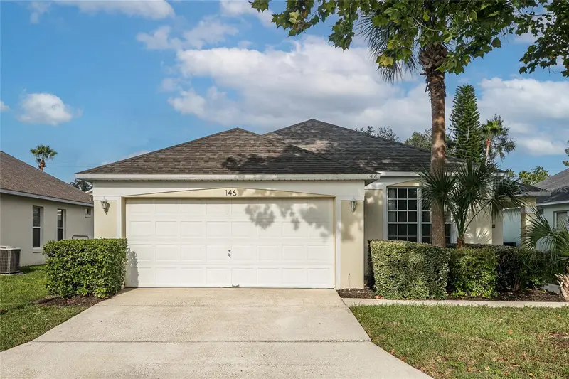 146 Bayswater Ln, FL