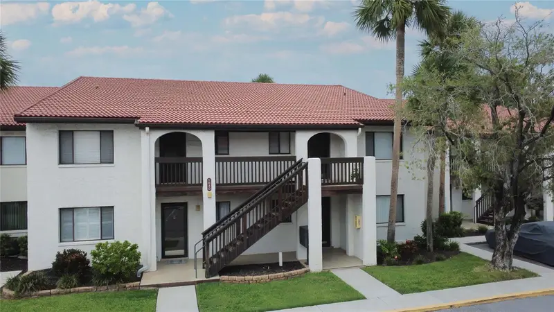 1640 Stickney Point Rd #201, FL