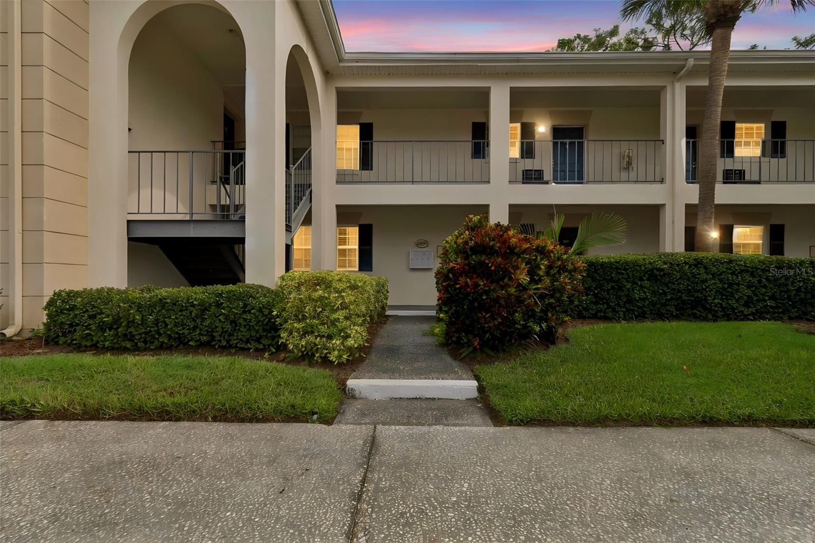 10387 Carrollwood Ln #303, FL