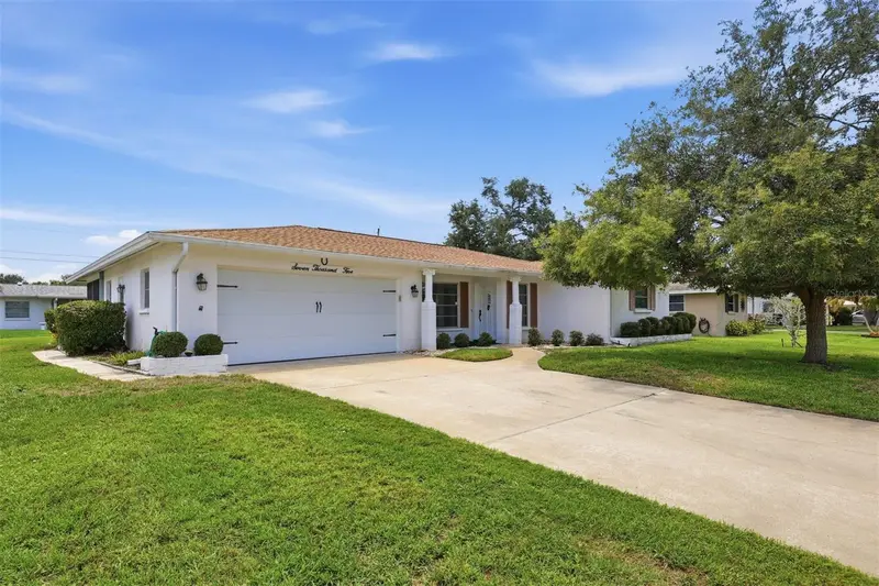 7005 Antigua Pl, FL