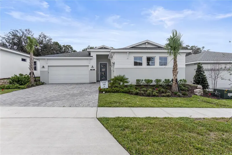 956 Club Cresswind Dr, FL