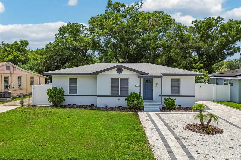 4012 N Boulevard, FL