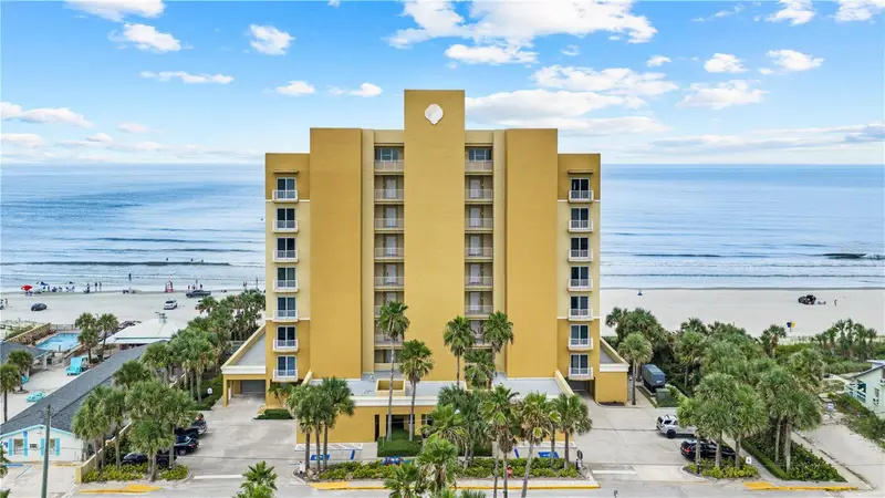 1705 S Atlantic Ave #301, FL
