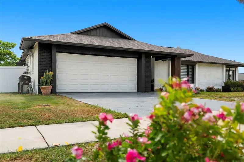 10500 Ramblewood Rd, FL