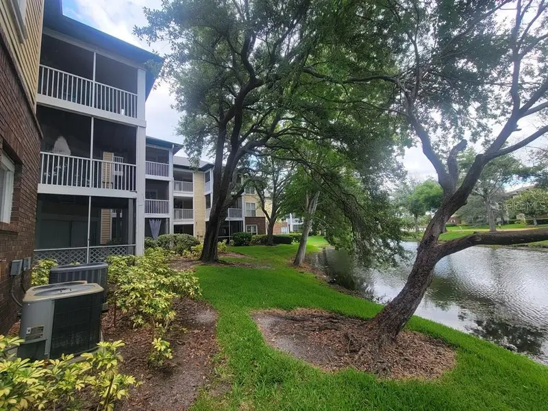 10024 Strafford Oak Ct #813, FL