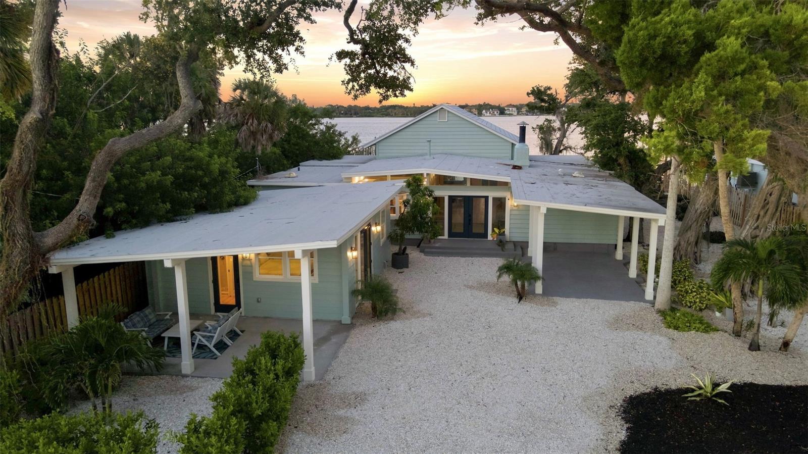 1275 Port Ln, FL