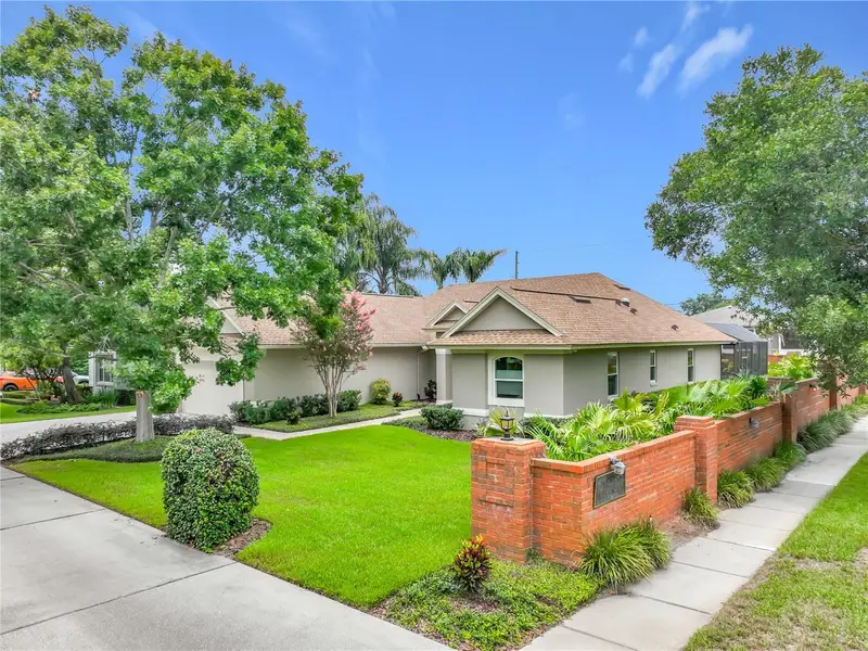 2667 Cochise Trl, FL