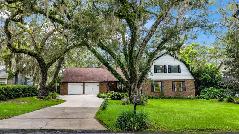 527 Colonial Dr, FL