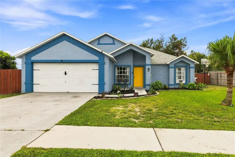 677 Sagamore Dr, FL