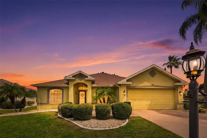 2242 W Del Webb Blvd, FL