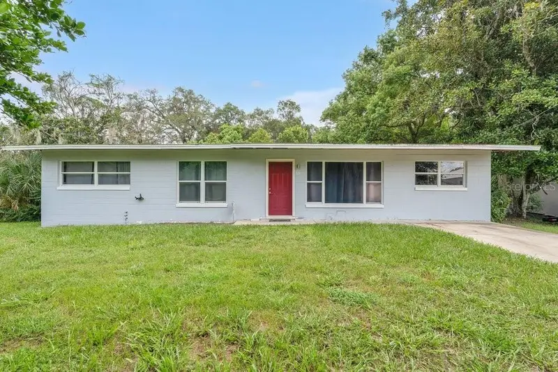 851 E University Ave, FL