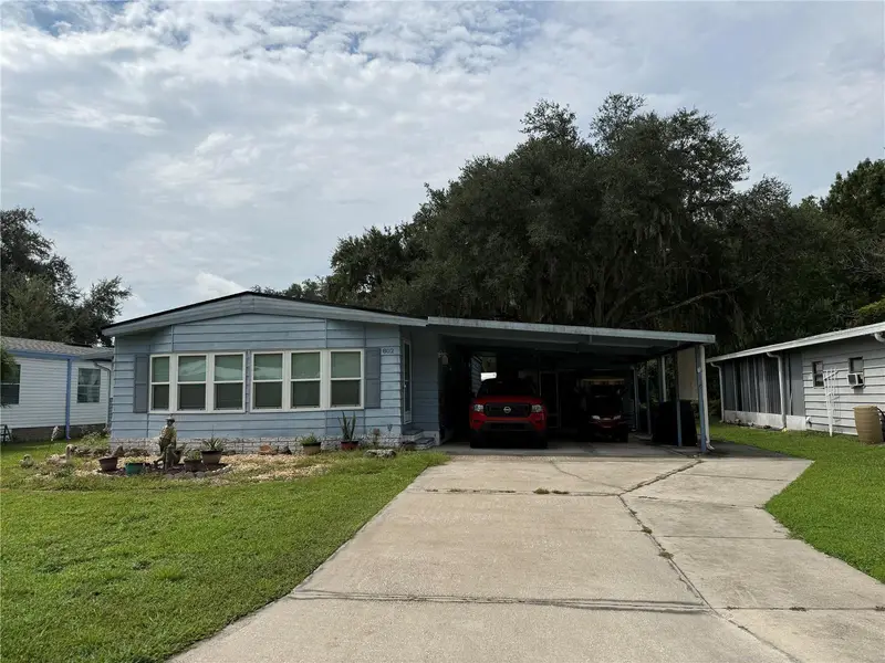 802 Robin Ln, FL