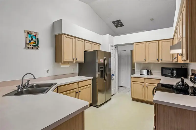 25111 Bonnie Blue Ct, FL