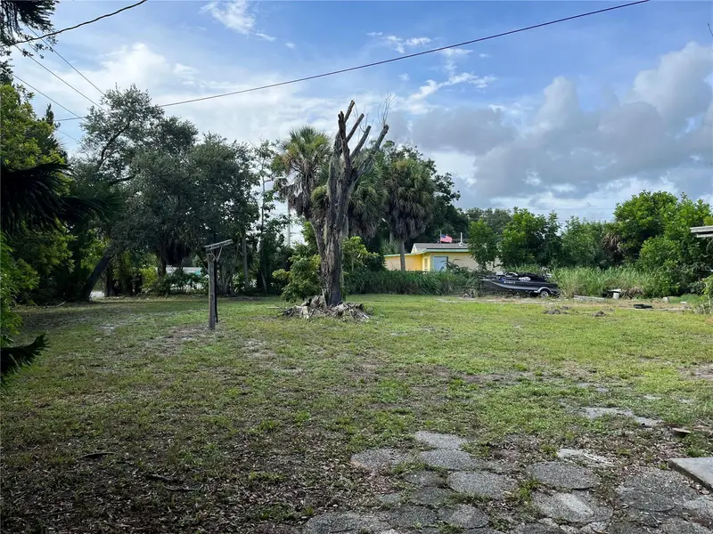903 Anderson Rd, FL