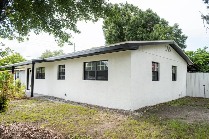 4104 W Wisconsin Ave, FL