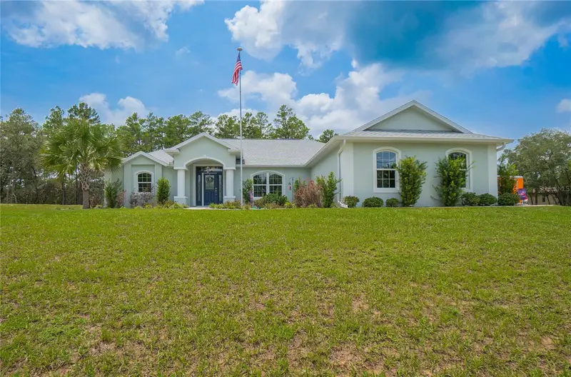 4136 W Findlay St, FL