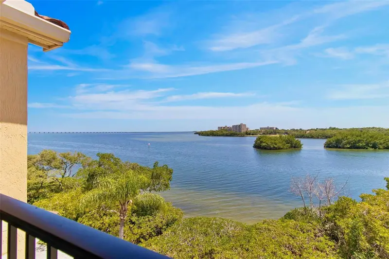 2739 Via Capri #1039, FL