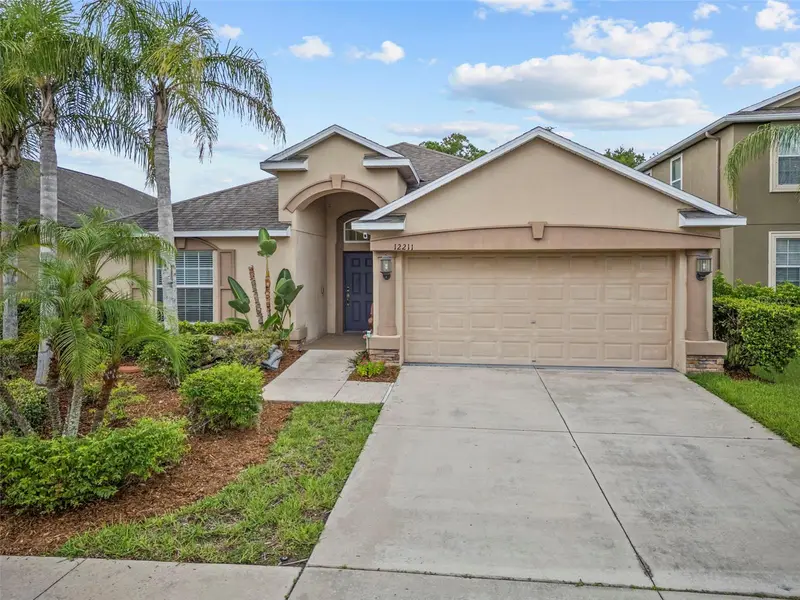 12211 Ballentrae Forest Dr, FL