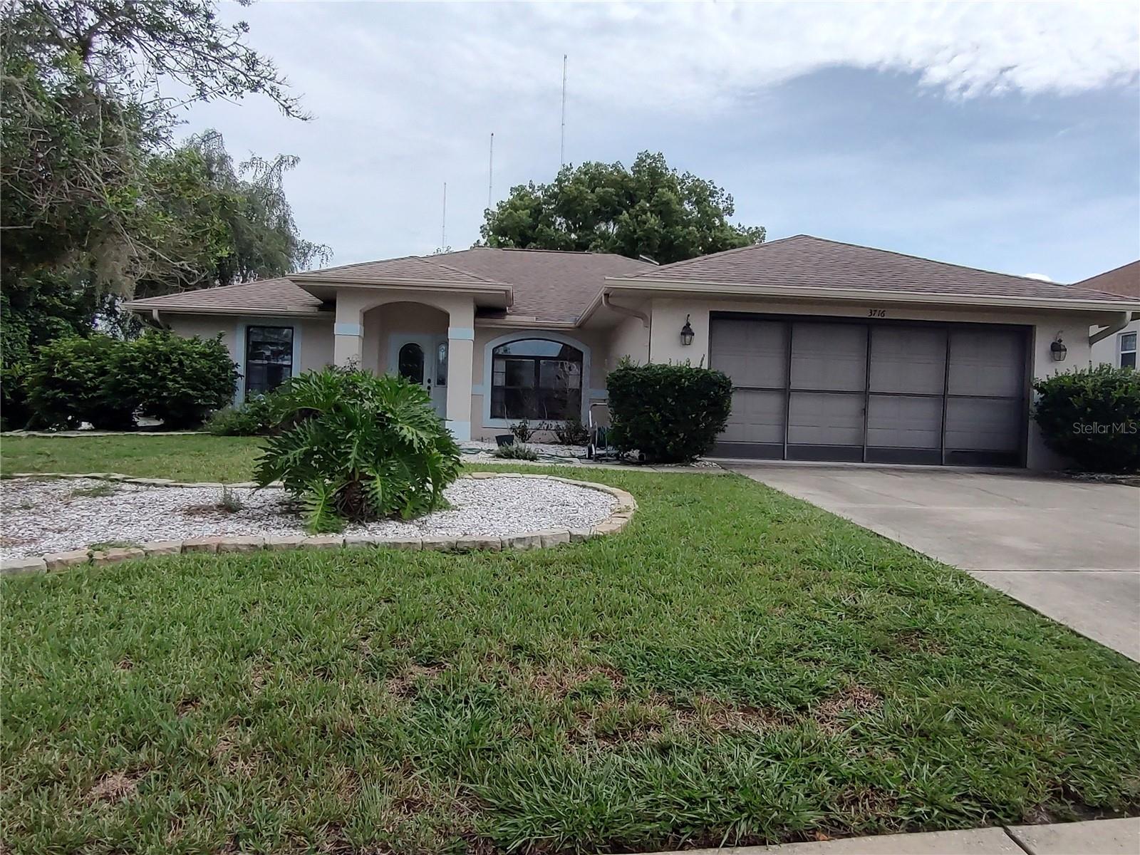 3716 E Cove Park Trl, FL