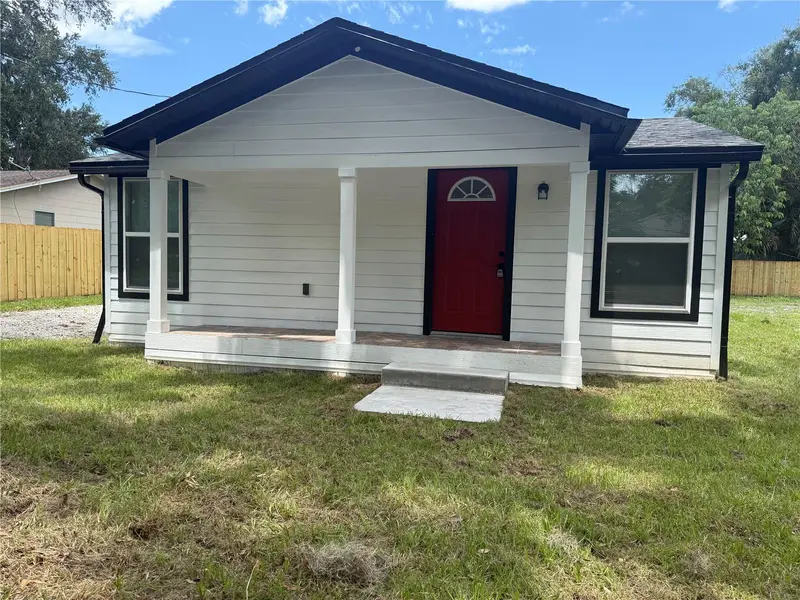 225 E Warren Ave, FL