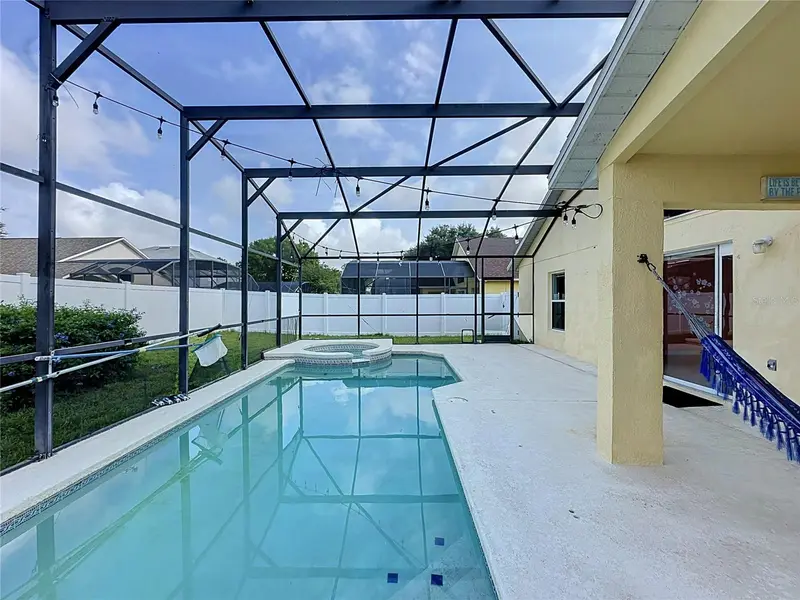 3122 Montserrat Way, FL