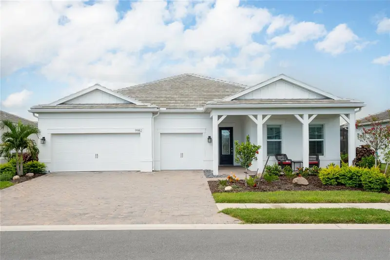 9982 Bright Water Dr, FL