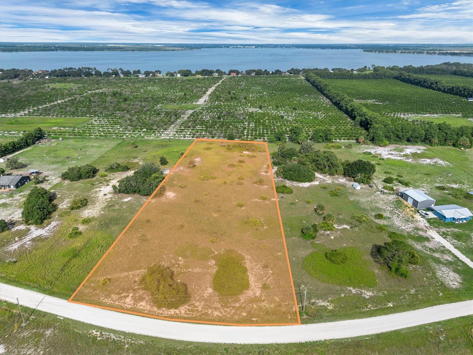 2478 Old Grove Trl, FL
