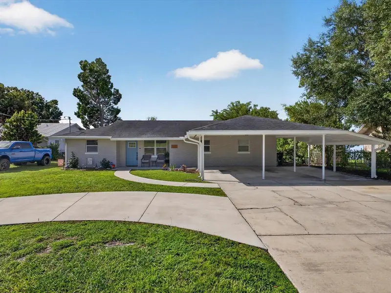 1380 Eagle Ave E, FL