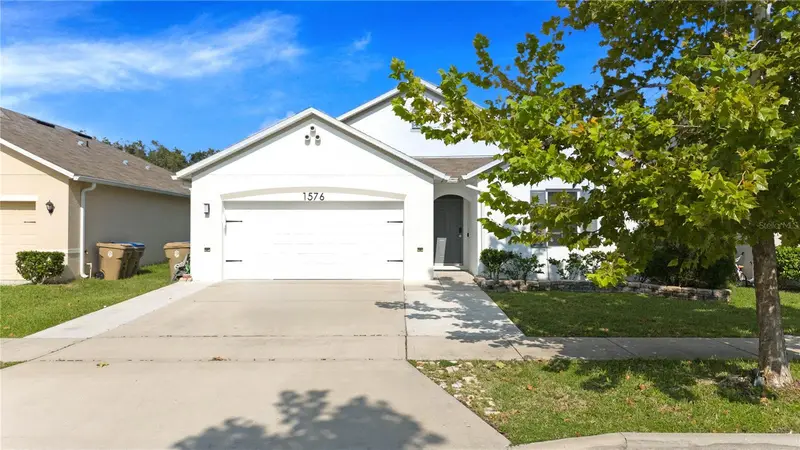 1576 Diamond Loop Dr, FL